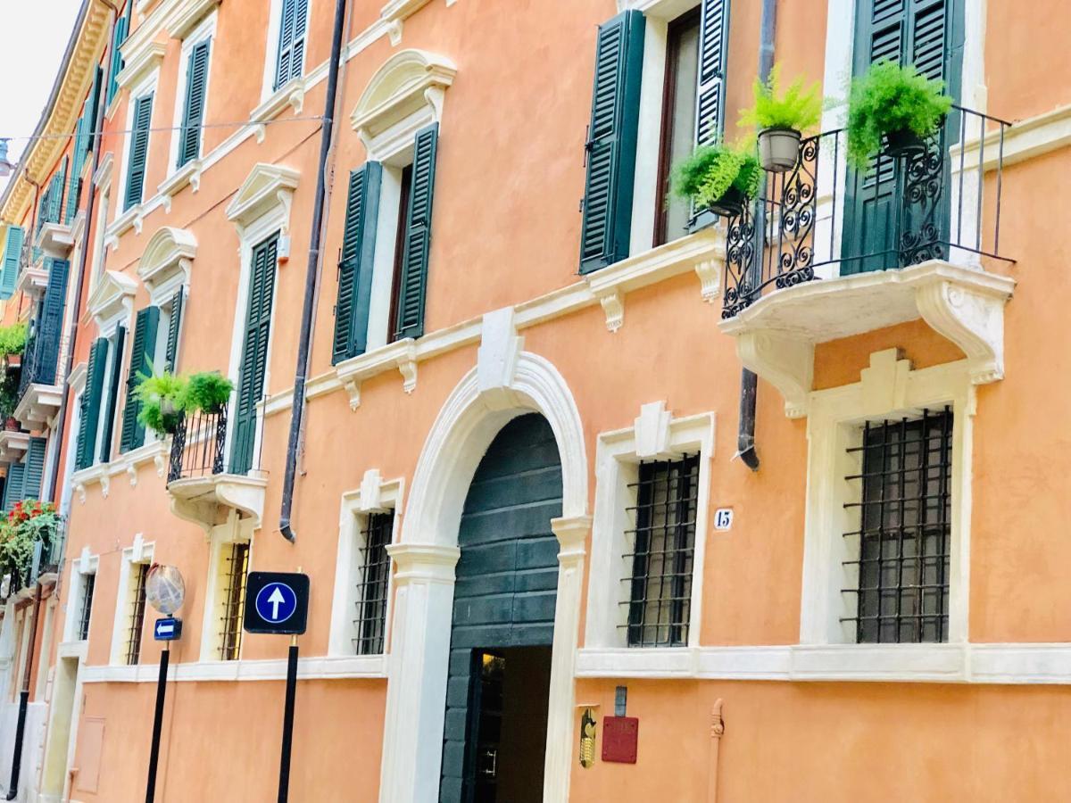 Апартаменты Palazzo Tiolo Верона Экстерьер фото